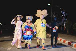 BIB: 6793, 9225, 9367, 3224
                            <button type="button" onclick="openModal(3406386)" class="btn btn-primary btn-sm float-right btn-popup" data-toggle="modal" data-target=".modal-high-quality">
                        <i class="fas fa-shopping-cart"></i> Add to Cart
                    </button>
                                            <button type="button" onclick="isThisMe(3406386, true)" class="btn btn-success btn-sm float-right btn-popup btn-isme hidden" data-toggle="tooltip" data-placement="bottom" title="นี่คือรูปของคุณใช่ไหม คลิกที่นี่เพื่อเอาเข้าอัลบั้ม">
                        <i class="fas fa-plus"></i> Add to album
                    </button>
                    <button type="button" onclick="isThisMe(3406386, false)" class="btn btn-warning btn-sm float-right btn-popup btn-isnotme hidden">
                        <i class="fas fa-ban"></i> Remove from album
                    </button>